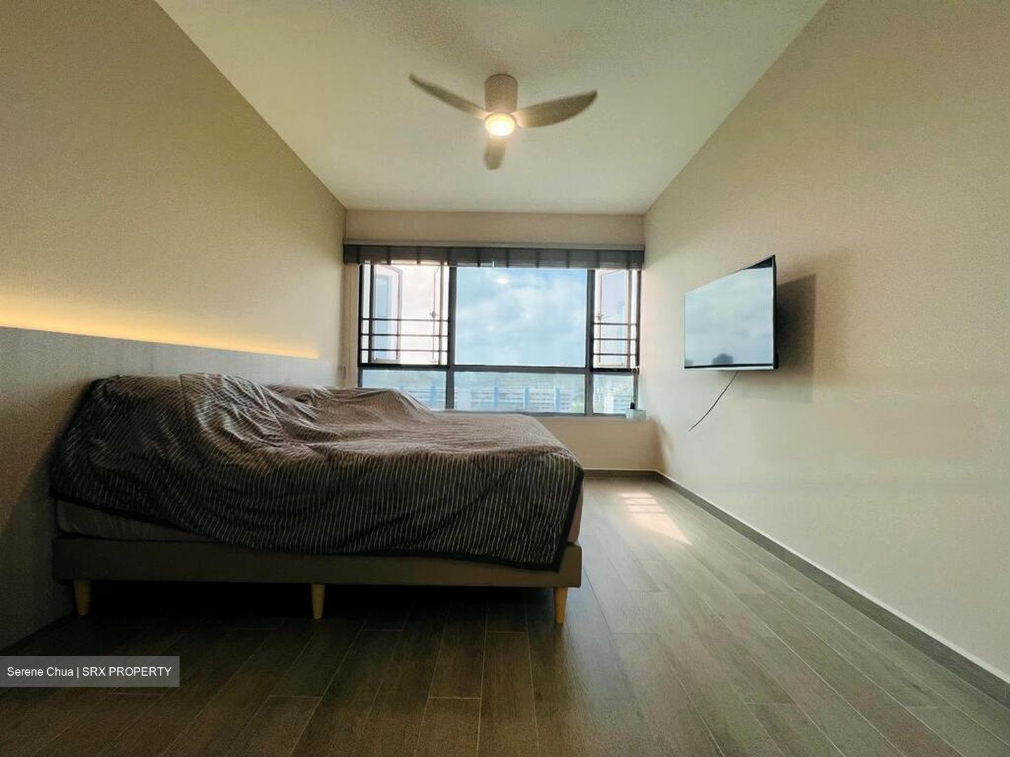 Waterfront Waves (D16), Condominium #470466931